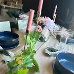 Bestie Nest *