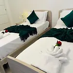 Проживание в семье Bestie Nest