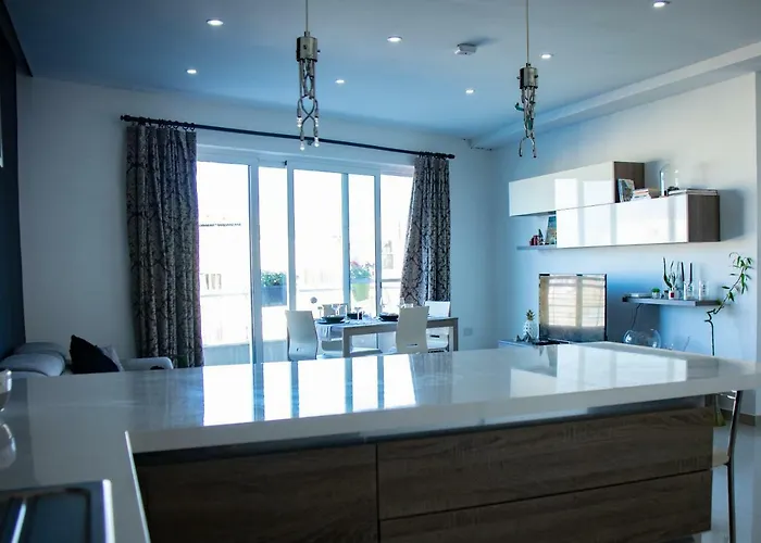 Bestie Nest * Is-Swieqi