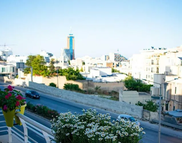 Bestie Nest * Is-Swieqi