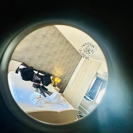 Gazde/Camere de închiriat Bestie Nest Is-Swieqi